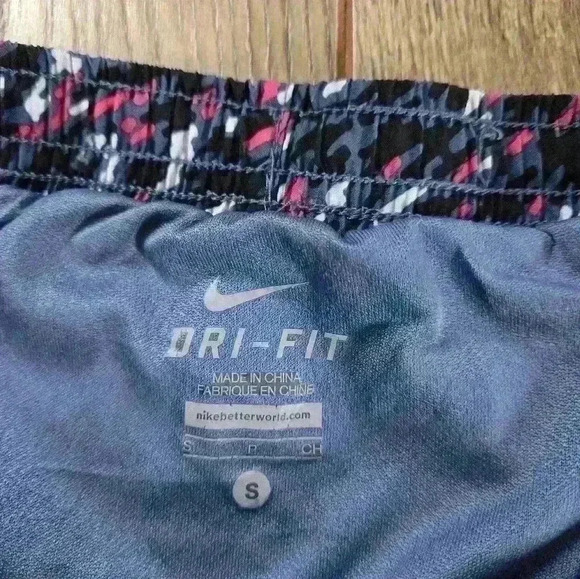 NIKE women's small dri fit Pink And Black shorts - Picture 3 of 10